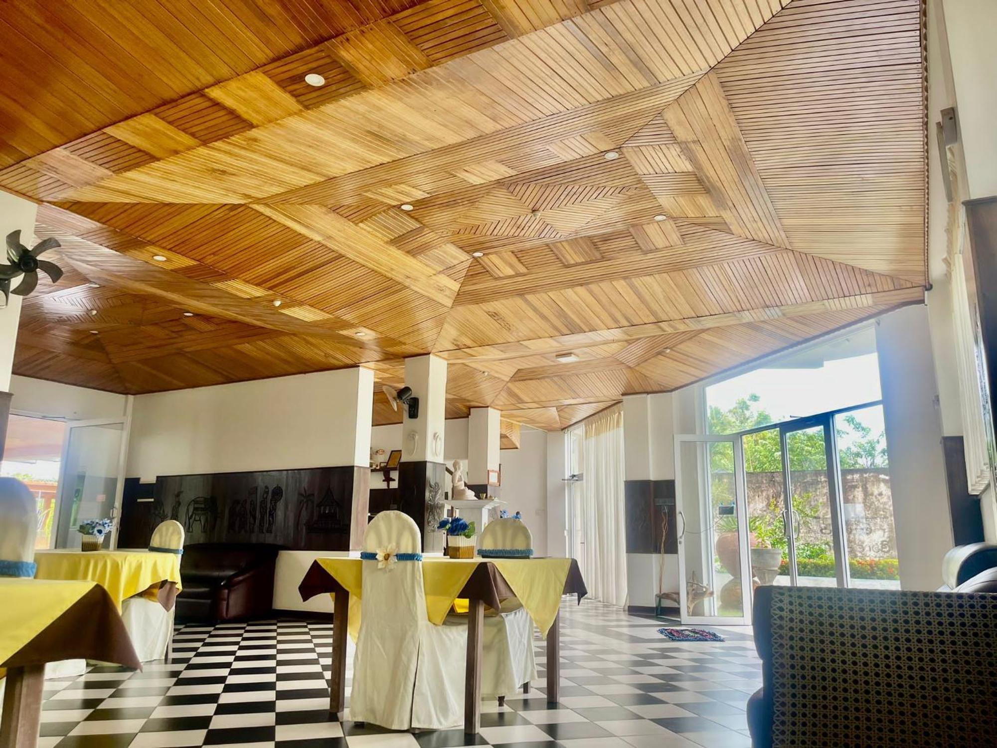 Amaya Beach Hotel Dikwella Bagian luar foto